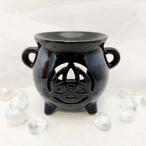 Triquetra Cauldron Oil Burner | Ceramic | Black