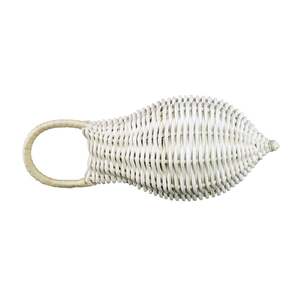 Music: Rattan Shaker