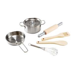 Between 0 100: Hape Chefs Cooking Set