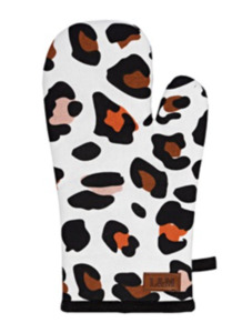 Linens & More Leopard Oven Mitt