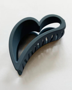 Blue heart clip