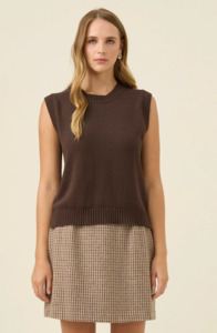 Outerwear: Darby knit vest - chocolate