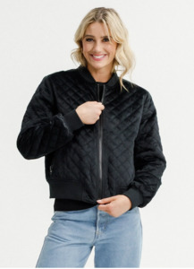 Wyld Bomber Black Quilt