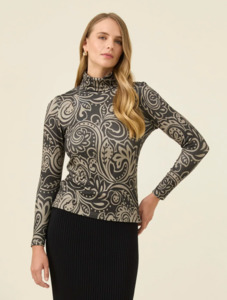 Naria roll neck - paisley