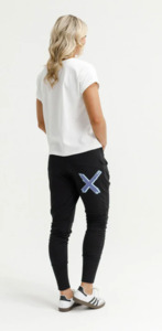 Bottoms: Apartment pants Black w marine blue shadow