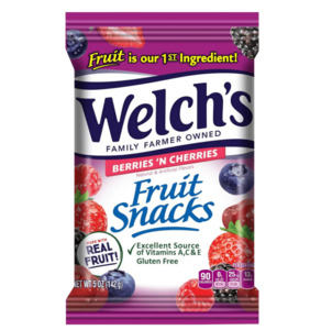 American Candy: Welch's Fruit Snacks Berries 'N Cherries 5oz / 142g, Dated