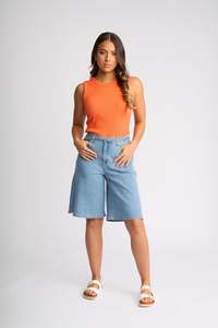 Knewe Label Zuri Short