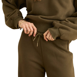 Womens Fashion: Everyday Fleece Pant - Dark Olive