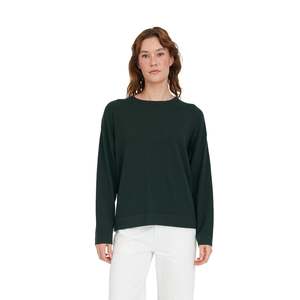 Womens Fashion: Merino Neve Crew Forest
