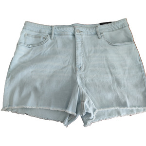 Products: Women's High-Rise Midi Jean Shorts - Ava & Viv - IPAMO