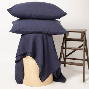 Frontpage: Indigo Blue Linen Flatsheet Set