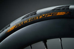 Under 350 X Mas: Continental Archetype 700x30 Tour de France Limited Edition Tyre