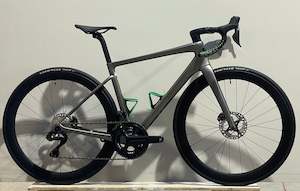 Performance Road: ENVE Melee Custom Build Ultegra Di2 - Size 52cm