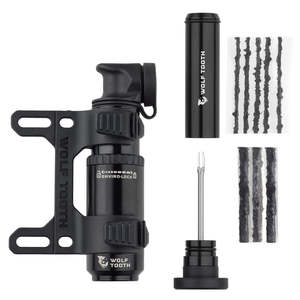 Wolftooth: WOLF TOOTH ENCASE PUMP 30CC WITH TUBELESS TYRE PLUG TOOL