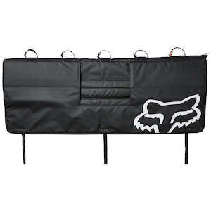Clearance Protection: FOX SMALL CAMO TAILGATE COVER [CAMO]