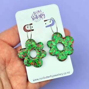 Christmas: Funky Flower Hoops - Christmas