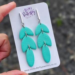 Dangle Earrings: Piper - Seafoam