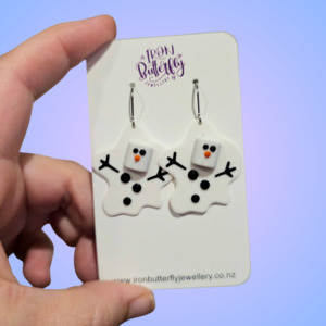 Christmas: Melting Frosty Earrings