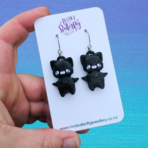 Animal Earrings - Cat (Black)