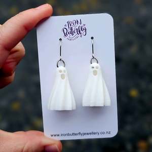 3d Printed Earrings: Halloween Earrings - 3D Ghosts