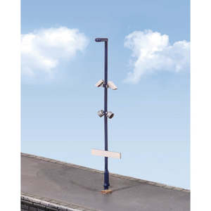 Model Railway: Ratio 282 N Modern Platform Lamps