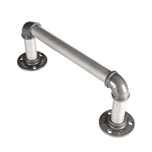 Hooks Hangers: Pull Up Handle