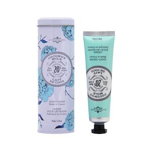 New Arrivals: La Chatelaine Hand Cream Coconut Milk 70ml