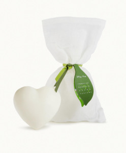 Fragonard Fleur d'Oranger Heart Soap 270g