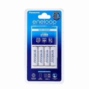 Panasonic: Panasonic Eneloop Overnight Charger + 4 AA Batteries