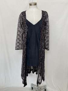 Lace kimono: Size S/M