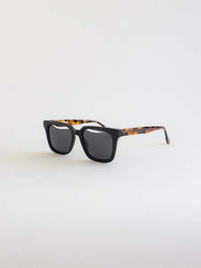 Sunglasses: Blake Sunglasses - Black