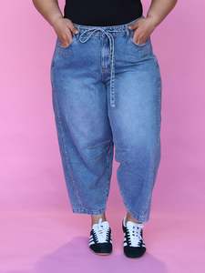 Isla Maree 1: Rio Barrel Jeans - Silver Studs