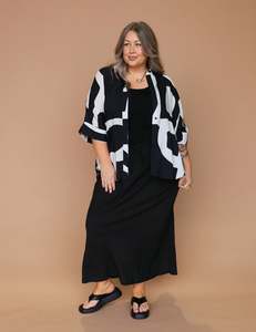 Isla Maree 1: Sloane Skirt - Black