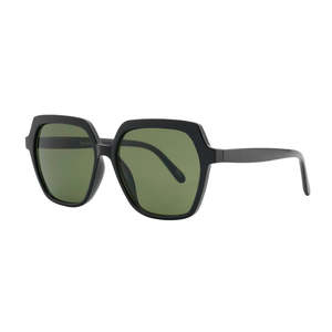 Sunglasses: Maya Sunglasses - Black