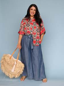 Isla Maree 1: St Tropez Shirt - Pomegranate