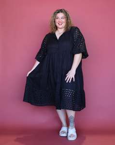 Dresses 1: Laura Midi Dress - Black