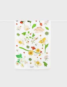 Under 30: Lettuce Tea Towel Vintage Wallpaper