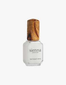 Health Beauty: Sienna Nail Strengthener / (Base Coat)