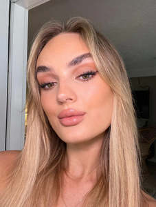 Suzy Lipstick Honey (Satin)