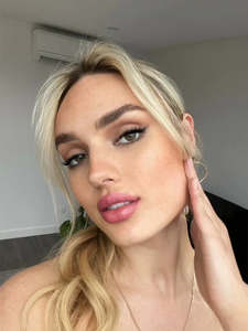 Suzy Miss Brooklyn Rose Satin Lipstick