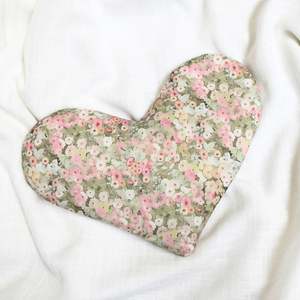Lifestyle: Amanda Alexander Watercolours Heart Wheatbag