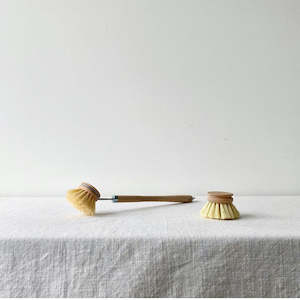 Kitchen: Wooden Dish Brush + Replacement Head