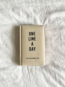 Books: One Line a Day ~ Five Year Memory Book