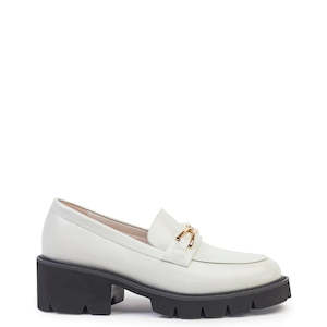 Loafers Brogues: Kathryn Wilson Lucinda Loafer Cream Hi Shine