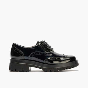 Pitillos Made In Spain: Pitillos 5362 Black & Navy Patent Brogue