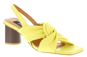 Neo 21023 Yellow Sandal