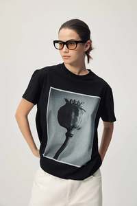 Gregory Amor Tee - Black