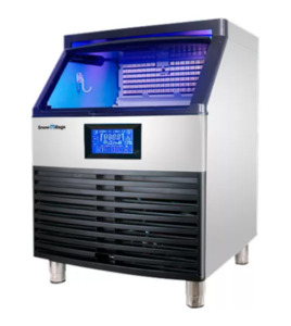 Fridge Freezers: Commercial Under Bench Ice Maker SD-100P