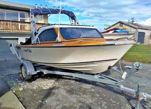 Boats: Boat - 1990 4.5m - 15ft Fleetline Sapphire Vessel *****SOLD******