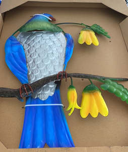 Kitchen Decor: Garden - Native Wood Pigeon Metal Wall Art Decor